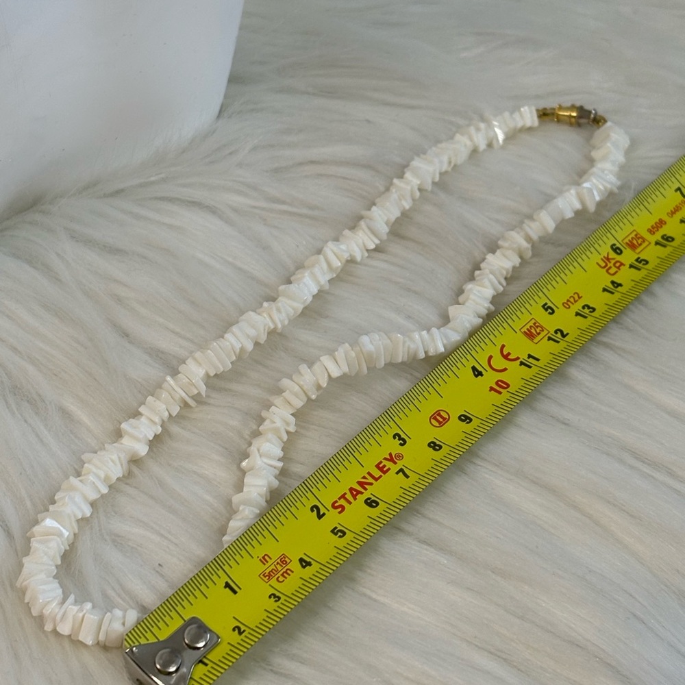 White Shell Chip Necklace - Elegant Beach-Inspired Necklace - Picture 4 of 4